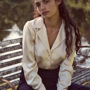 ISO DÔEN Juliana Silk Top in Small